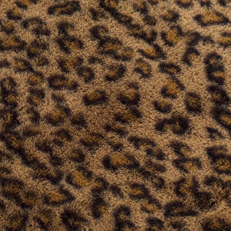 Democratization of Jacquard Plush Fur: From Exclusive Luxury to Inclusive Elegance