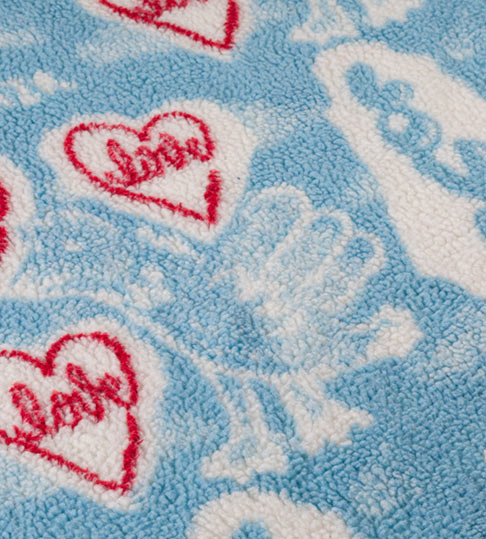  The historical and evolution of faux lamb fur