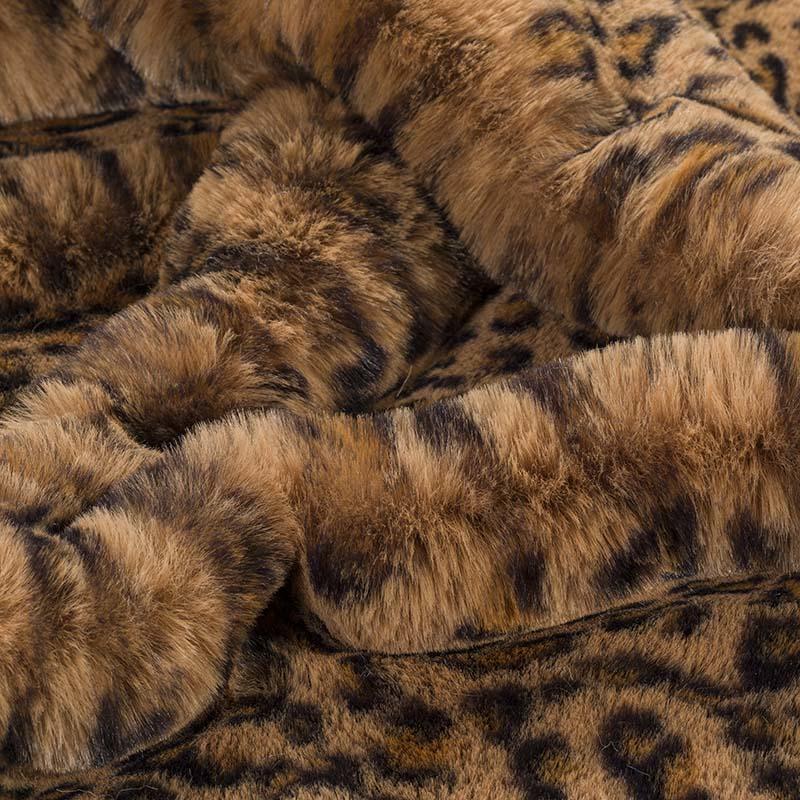 How Is Faux Fur Sewn?